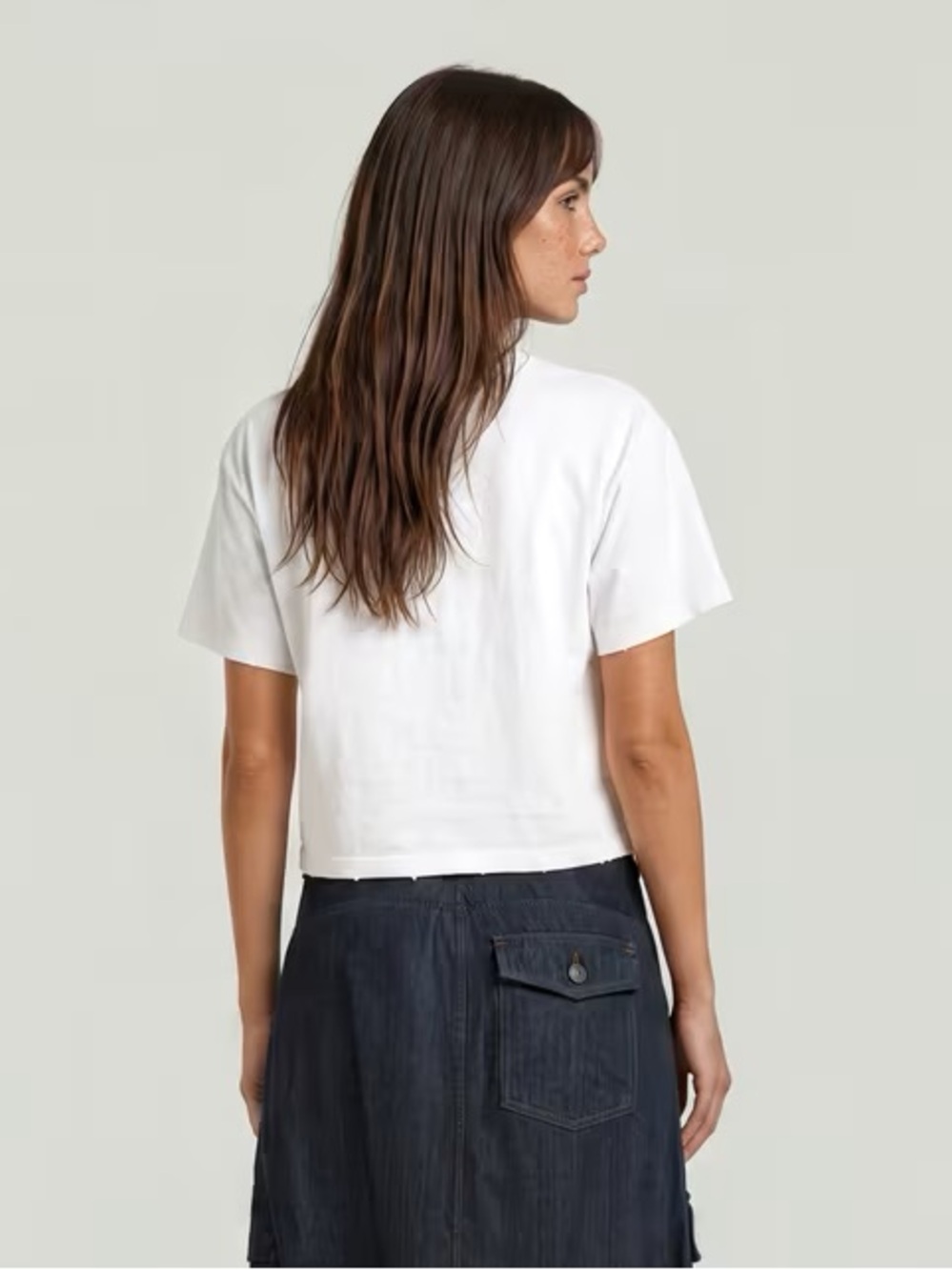 G-Star RAW Cropped Logo Relaxed Top Women M White Organic Cotton Tee NWT - Picture 2 of 7